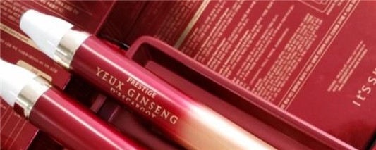 滚珠眼霜的好处有哪些 尚之潮 时尚生活 时尚 时尚网 生活网 生活 娱乐八卦 明星 第1张