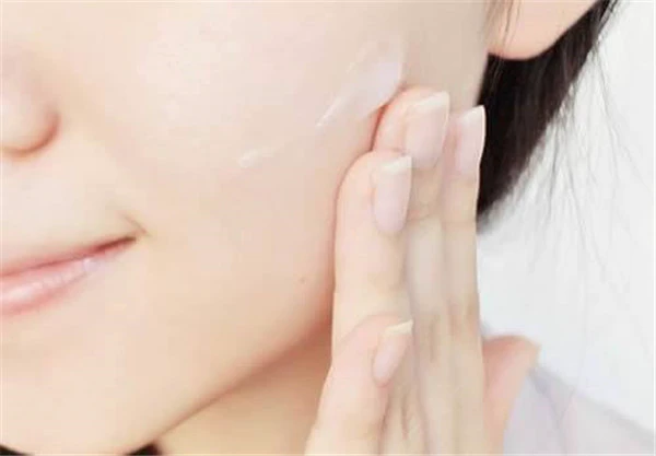 只涂隔离霜可以吗 护肤 第2张