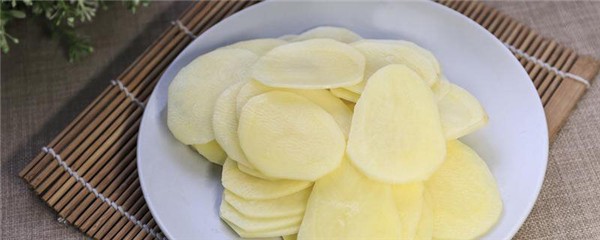 土豆敷眼睛的正确方法,敷土豆片黑眼圈加重了 护肤 第1张 土豆敷眼睛的正确方法,敷土豆片黑眼圈加重了 护肤 第1张