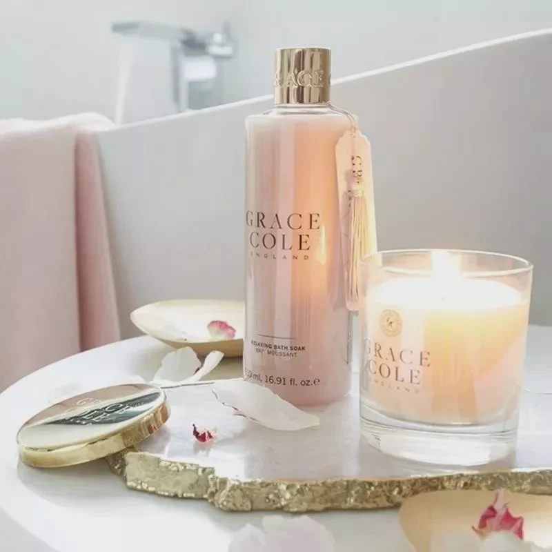 夏日如何get同款「少女香」 夏日 香水种草 夏日香香女孩 美容 第23张