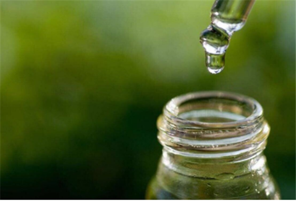 精华液可以每天使用吗，修复精华液什么时候用 精华液 使用 第1张