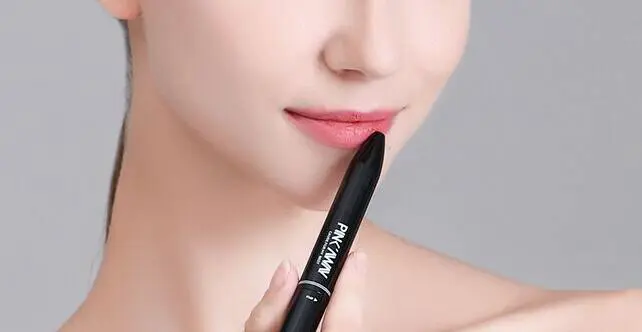 唇线老是画不好怎么办，唇线笔和口红正确上妆方法 唇线笔 唇线笔使用方法 唇线笔和口红正确使用方法步骤 美妆 第3张