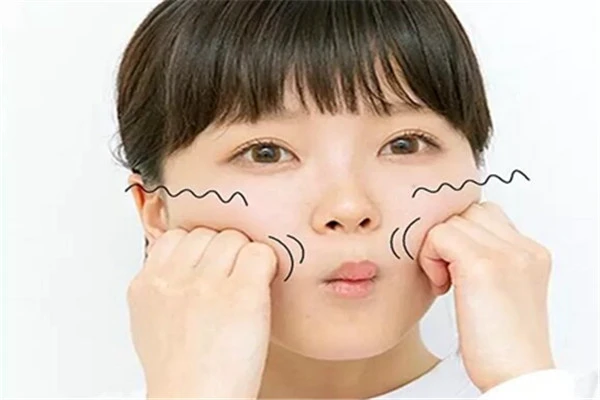 有哪些效果突出的瘦脸技巧，每天做操能够抵抗衰老 瘦脸技巧 抵抗衰老 第5张