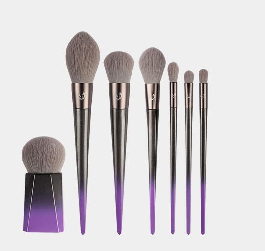 眼部化妆刷用什么好,化妆刷正确挑选方法 化妆 化妆刷 眼部化妆刷挑选方法 美妆 第1张 眼部化妆刷用什么好,化妆刷正确挑选方法 化妆 化妆刷 眼部化妆刷挑选方法 美妆 第1张