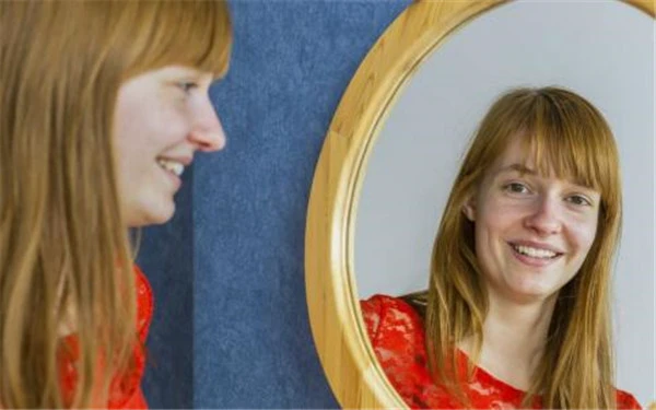 美白祛斑的方法有哪些，晒后可以敷番茄面膜来美白抗斑 美白 祛斑 第3张