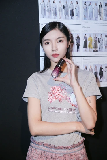 日本玛嘉思缇，中国国际时装周后台超模的"秘密武器" 玛嘉思缇 美妆 第8张