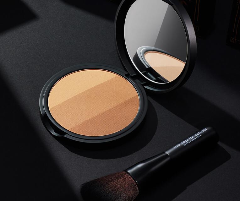 修容粉什么牌子好用,挑对了颜色妆效才自 化妆 修容粉 修容粉什么牌子好用 美妆 第1张 修容粉什么牌子好用,挑对了颜色妆效才自 化妆 修容粉 修容粉什么牌子好用 美妆 第1张