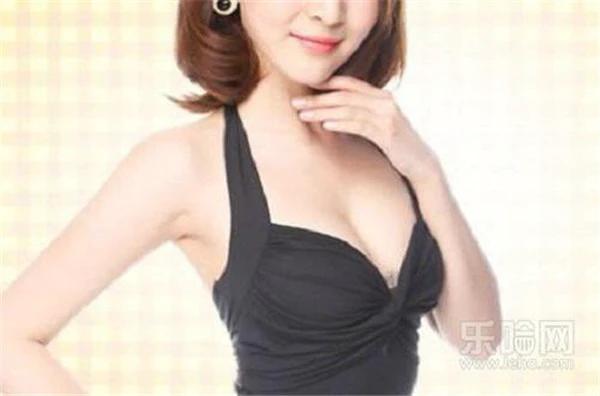 做假体隆胸后乳房胀痛 护肤 第4张