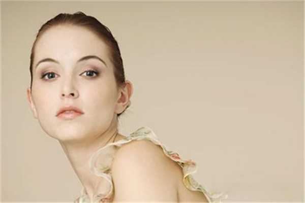 皮肤护理日常清洁很重要，卸妆彻底加强供水 皮肤 护理 第1张