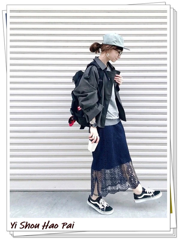 浅米色帆布背包经典休闲轻熟女人，时髦米色外套吸引目光 帆布背包 时髦 第9张