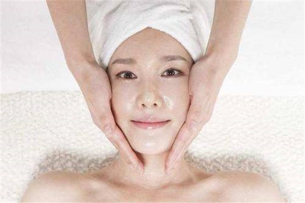 护理脸上皱纹多吃蔬果，做到抗氧化防止色斑 护理 皱纹 第1张