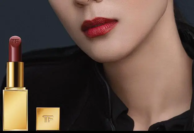 今年流行什么色号口红，流行色唇膏种草清单 口红 口红色号流行色 2020口红色号流行色出炉 美妆 第9张