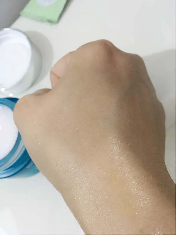 碧欧泉活泉至润赋活凝乳怎么样，碧欧泉活泉至润赋活凝乳使用测评 碧欧泉 乳 第5张