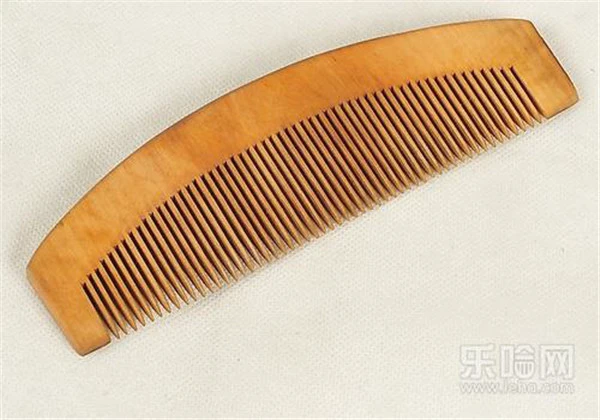 早上洗头好还是晚上洗头好，原来一般人都搞错了！ 护肤 第3张