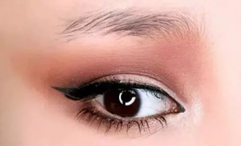 今年万圣节怎么化妆才能要到糖，Halloween化妆技巧教程 万圣节 万圣节妆容 万圣节妆容怎么画 美妆 第7张