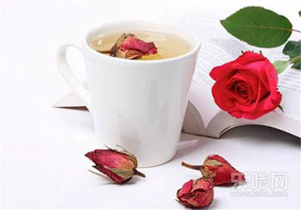 玫瑰花泡水可以敷脸吗 护肤 第6张