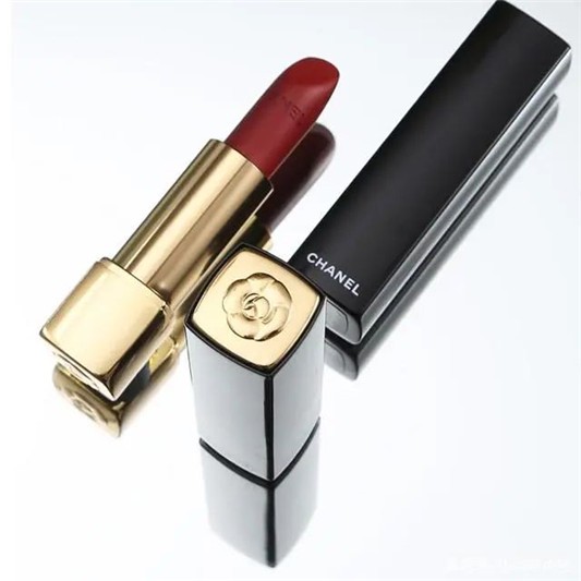 5支黄皮显白必收的大牌口红推荐，还都是网红色号哦 口红 第1张