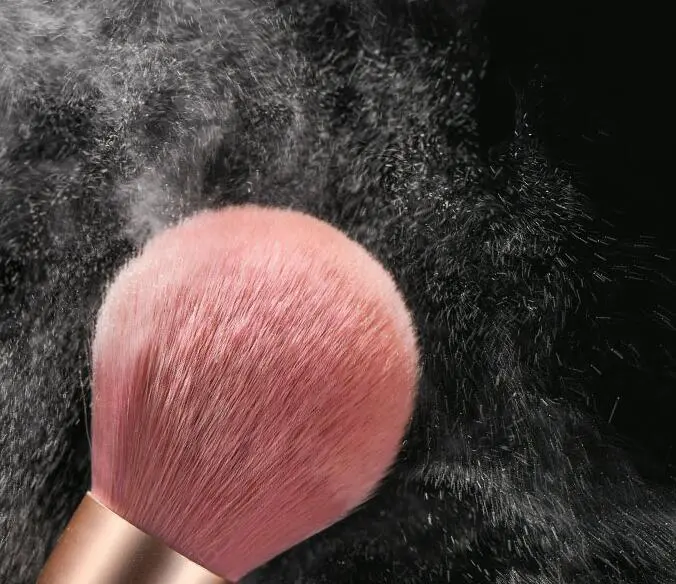 散粉可以直接擦脸上吗,散粉正确上妆方法 散粉 散粉上妆 散粉正确上妆方法步骤 美妆 第2张 散粉可以直接擦脸上吗,散粉正确上妆方法 散粉 散粉上妆 散粉正确上妆方法步骤 美妆 第2张