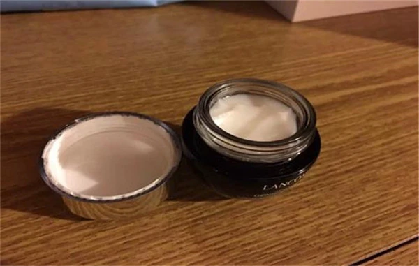 兰蔻发光眼霜去细纹吗 兰蔻 兰蔻小黑瓶眼霜 兰蔻小黑瓶 第2张