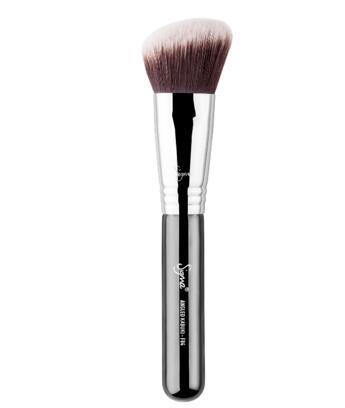 斜角腮红刷什么牌子好用，斜角腮红刷正确使用方法 腮红刷 斜角腮红刷 斜角腮红刷正确使用方法图 美妆 第1张