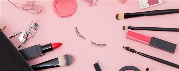 化妆需要哪些工具和化妆品,化妆需要注意的事项 护肤 第1张 化妆需要哪些工具和化妆品,化妆需要注意的事项 护肤 第1张