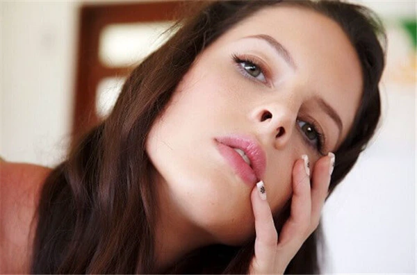 挤完痘痘后怎样消除红肿 护肤 第6张