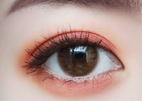 中秋节怎么化妆合适好看，传统节日上妆方法 化妆 中秋节怎么化妆 中秋节怎么化妆合适好看步骤图 美妆 第4张