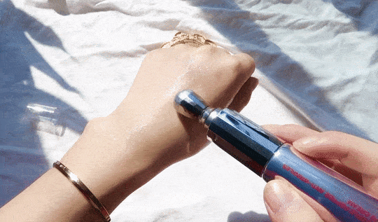 丸美小红笔眼霜便宜又耐用,丸美眼霜不输贵妇眼霜 丸美 眼霜 第21张 丸美小红笔眼霜便宜又耐用,丸美眼霜不输贵妇眼霜 丸美 眼霜 第21张