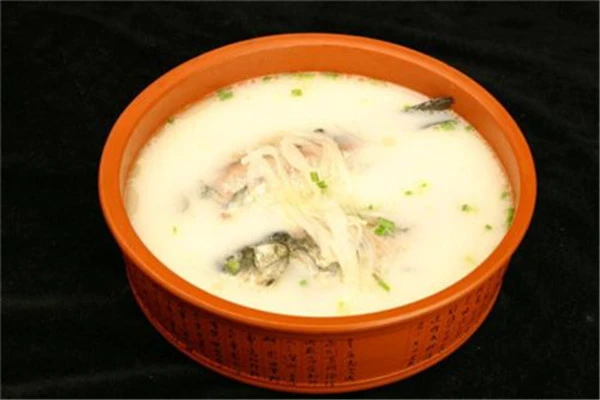 秋季皮肤干燥的原因，皮肤干燥瘙痒用什么药 皮肤 干燥 第3张