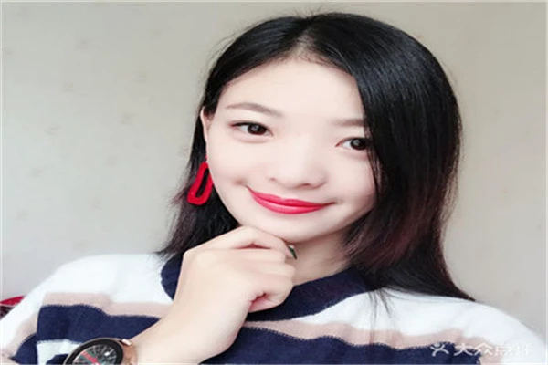 皮肤变白皙细腻要加强清洁，阻断紫外线形成黑色素 皮肤 白皙 第3张