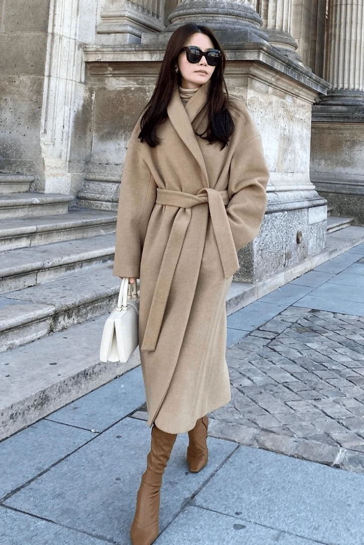 奶茶色散发迷人魅力，成冬季衣柜必备单品 奶茶色 单品 第8张