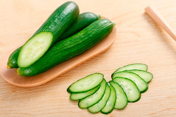 脸上有痘印怎么消除?16个去除痘印的小妙招 脸上 痘印 第2张