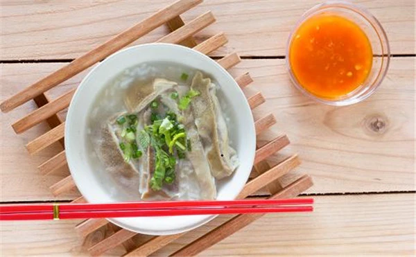 脸色暗黄怎么从日常生活起居进行调理 脸色暗黄 调理 第2张