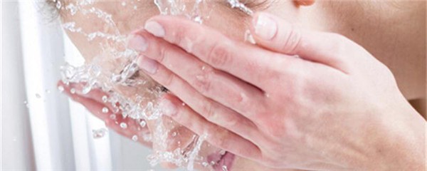 角质层薄能用白醋洗脸吗，脸部角质层薄怎么洗脸 护肤 第1张