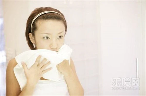 埋线双眼皮多长时间可以洗脸 护肤 第7张