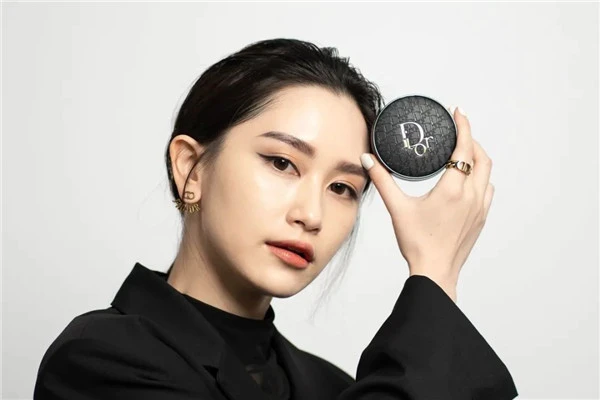 盘点2021年新年上市的彩妆新品 盘点 彩妆 新品 第12张