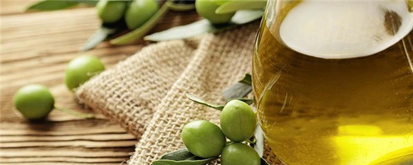 橄榄油抹脸有什么好处,橄榄油擦脸的正确步骤 护肤 第1张 橄榄油抹脸有什么好处,橄榄油擦脸的正确步骤 护肤 第1张