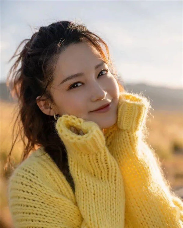 如何打造伪素颜妆，焦糖奶茶眼妆的化法和技巧 伪素颜妆 焦糖奶茶眼妆 第9张