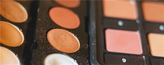 土豆泥眼影和粉质眼影有何区别 尚之潮 时尚生活 时尚 时尚网 生活网 生活 娱乐八卦 明星 第3张