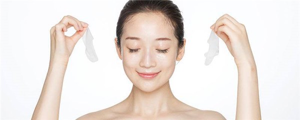 皮肤干燥是什么原因引起的，皮肤干燥吃什么好 护肤 第1张