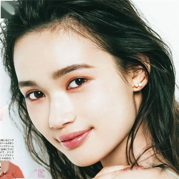 BOBBI，BROWN唇膏笔质地软糯顺滑 唇 BOBBI BROWN 第3张