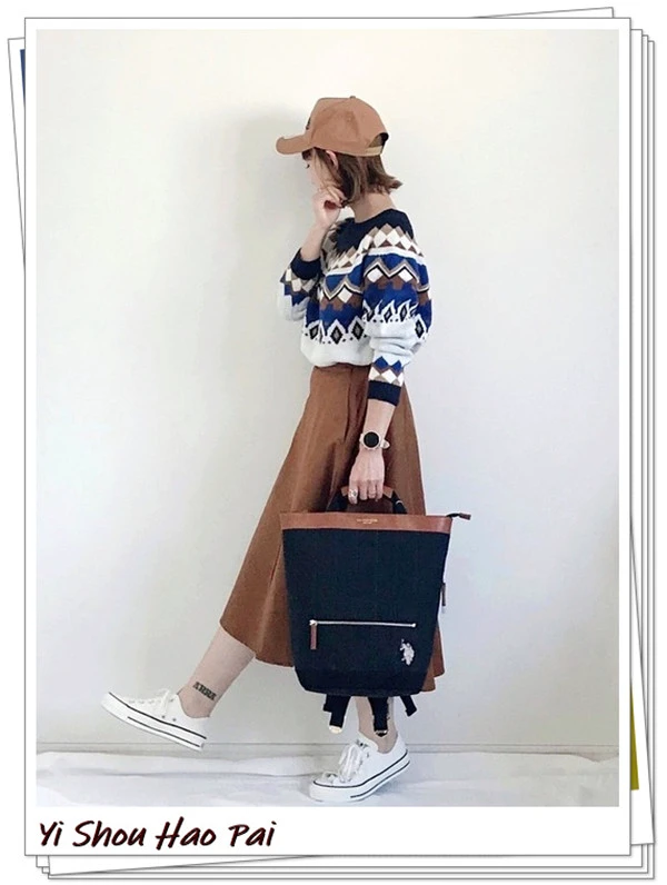 浅米色帆布背包经典休闲轻熟女人，时髦米色外套吸引目光 帆布背包 时髦 第15张