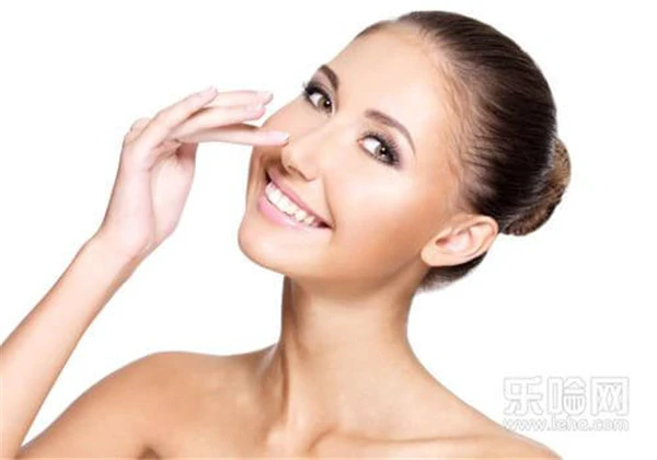 隆鼻后多久可以喝酒 护肤 第2张