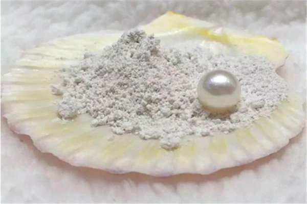 珍珠粉有强健身体的功效，内服可美容均匀肤色 珍珠粉 功效 第2张