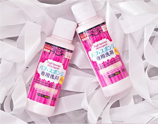 粉扑清洗剂怎么用 粉扑清洗剂 粉扑清洗剂的用法 粉扑正确清洗方法 美妆 第3张