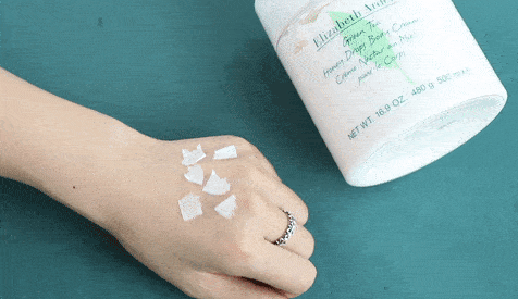 伊丽莎白雅顿身体乳补充肌肤水份打造润滑肌肤 身体乳 润滑 第12张