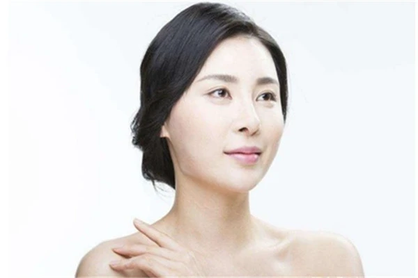 护肤品烟酰胺的功效：加速细胞代谢、修复皮肤细胞 护肤品 烟酰胺 第3张