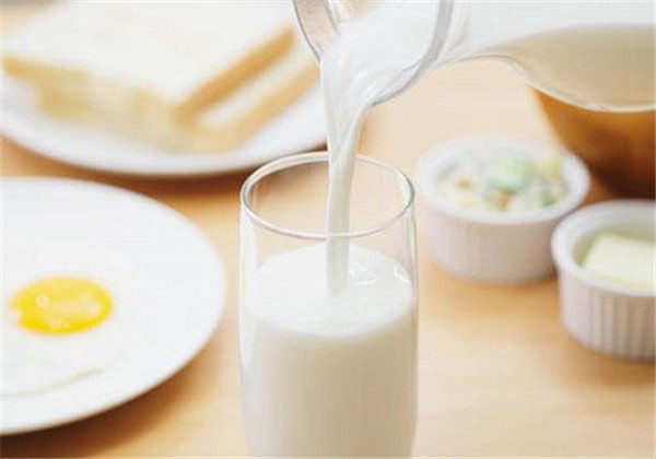 喝羊奶可以丰胸吗,女性喝什么奶可以丰胸 护肤 第1张 喝羊奶可以丰胸吗,女性喝什么奶可以丰胸 护肤 第1张