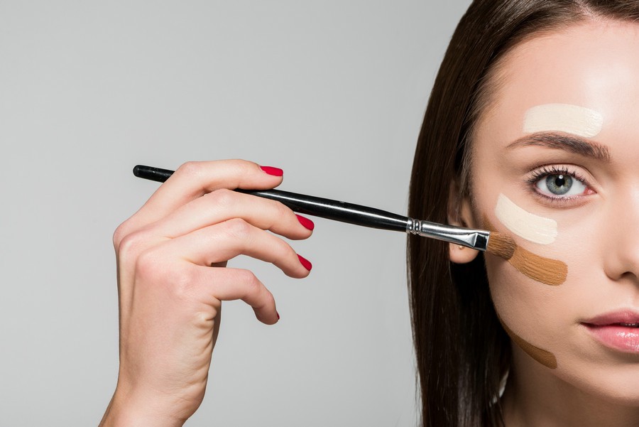 粉底液堵塞毛孔怎么办，正确上底妆方法 粉底液 堵塞毛孔 防止粉底液堵塞毛孔方法 美妆 第1张