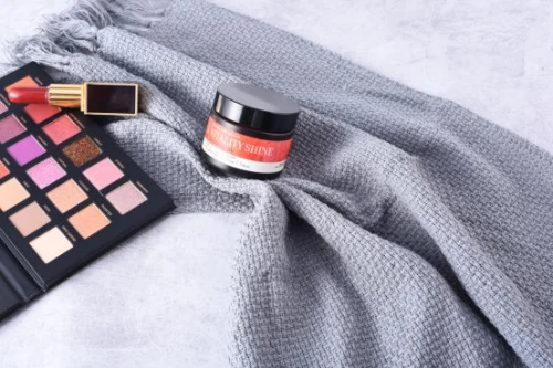 水油失衡皮肤超容易长痘,试试网红爆款波兰苹果面膜油皮也不油腻 面膜 油痘敏感肌 波兰苹果面膜 护肤 第4张 水油失衡皮肤超容易长痘,试试网红爆款波兰苹果面膜油皮也不油腻 面膜 油痘敏感肌 波兰苹果面膜 护肤 第4张